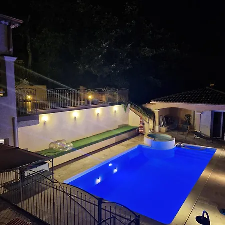 Les Restanques De Camelie 3* Saint-Thomé