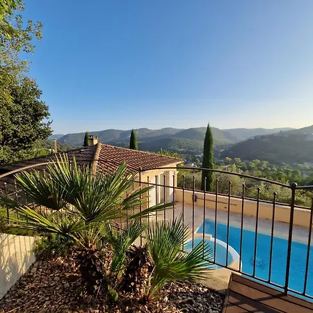 Les Restanques De Camelie 3* Saint-Thomé